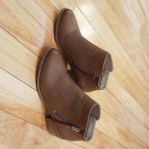 Steve Madden booties